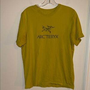 Arc'teryx Men's Mustard Short Sleeve Tee